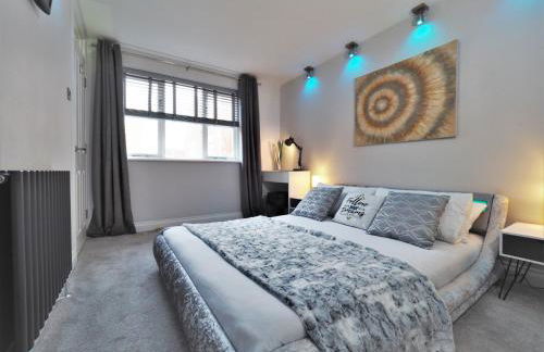 Contemporary Boutique 4 Sleeper Eton High Street - Pass the Keys - Foto 7