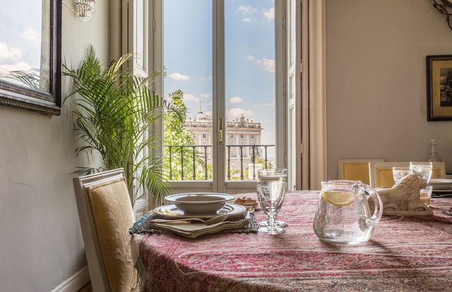 Palacio Real - Photo 20