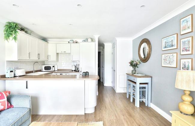 Newly Refurbished Flat With Great Transport Links - Foto 23