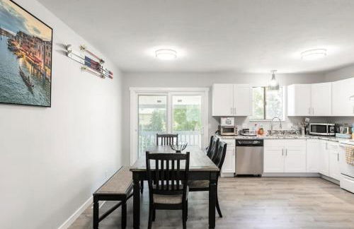 Beautiful Home with Mountain Views - Foto 27