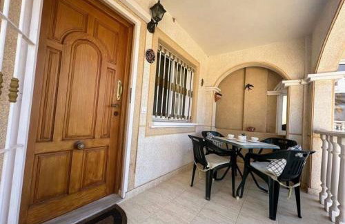 Traditional 3 bedroom villa with Com pool ALM26 - Foto 5