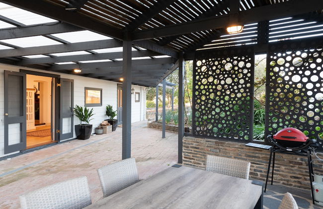 The Other House - Photo 20