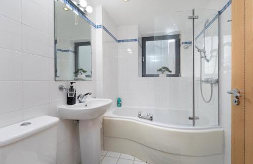 The Curated Corner - Foto 17