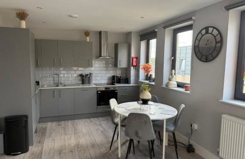 Stylish Penthouse 5-Bed Duplex - Foto 46