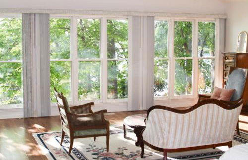 Lakefront Troutman House with Spectacular Sunsets! - Foto 18