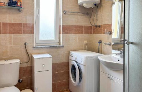 1 Bedroom Lovely Apartment In Belej - Foto 14