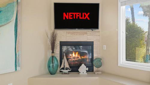 Oceanview Luxe Retreat with Rooftop - Foto 2