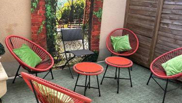 JARDINS DE MA-MANS Magnifique Maison Cosy pour 8 personnes Centre du Mans et 24 Heures PARKING Privé - Foto 3