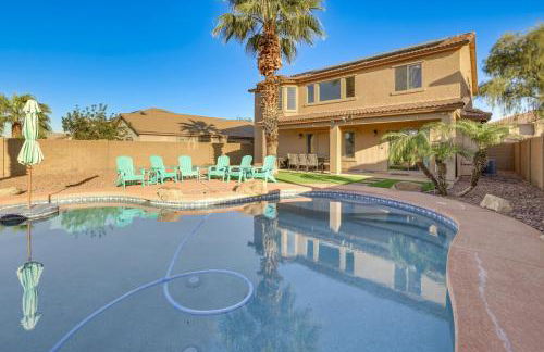 Spacious San Tan Valley with Private Outdoor Oasis - Foto 1