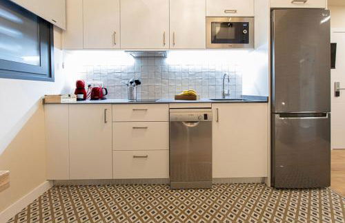 Barcelona Touch Apartments - Campalans - Photo 15