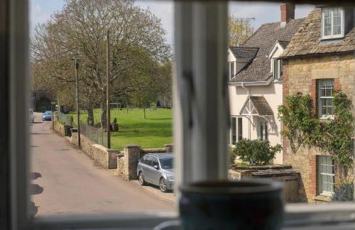 Beautiful Cottage in Picturesque Cotswolds Village - Foto 20