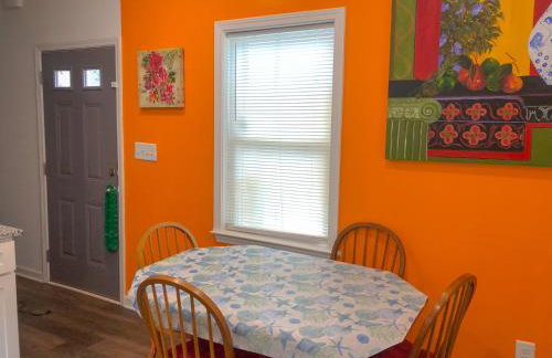 Beautiful Home in Atlanta - Photo 16