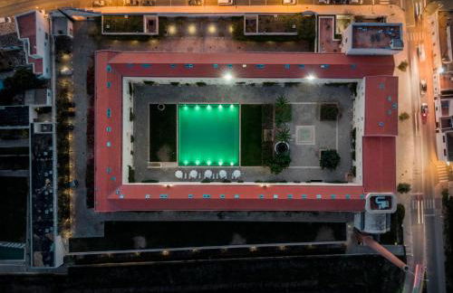 Flattered to be In Algarve - Foto 96