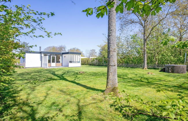 Cozy Holiday Home With hot tub on Texel - Foto 34