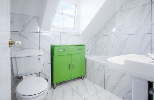 The Penthouse - Luxury 1 Bed - Panorama - Tenby - Photo 14