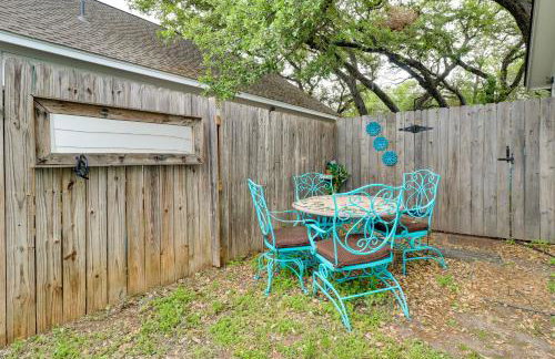 Contemporary Home - 1 Mi to Georgetown Square - Foto 35