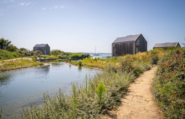 Lakefront Retreat w/ Hammock - Foto 27