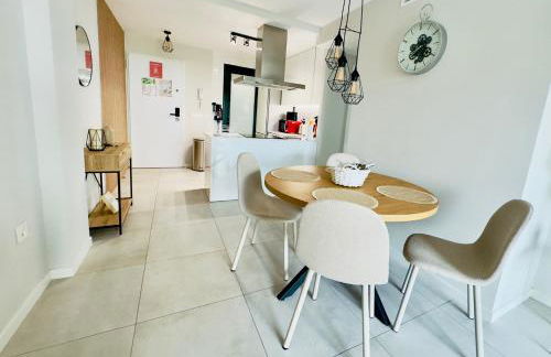 Atico Apartment BALI cerca del mar, piscina y parking - Foto 18