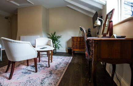 Parva Farmhouse Riverside Guesthouse - Foto 40