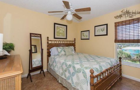 Spectacular Beachfront Views from this Tastefully Decorated Condo ~ PH5B Palm House - Foto 16