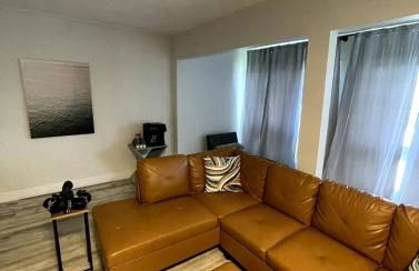 240 Queen Bed, 3 Pools, 80in TV - Foto 30