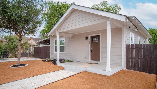 Captivating 4BR 2BA Home Near Awesome Downtown - Foto 2, Habitación