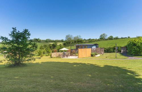 Spindleberry Hut - Photo 31