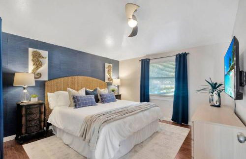 8 BDRM Mansion. 10 MN to Honeymoon Island Beach - Foto 13