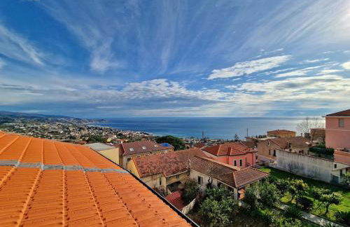 Free Parking Sanremo - Panoramic Terrace with Sea View - Foto 10