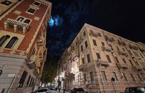 TURINET APARTMENTS - HOLIDAY in TORINO - Foto 4