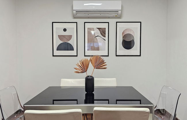 Phaedrus Living Evergreen City Flat - Foto 14