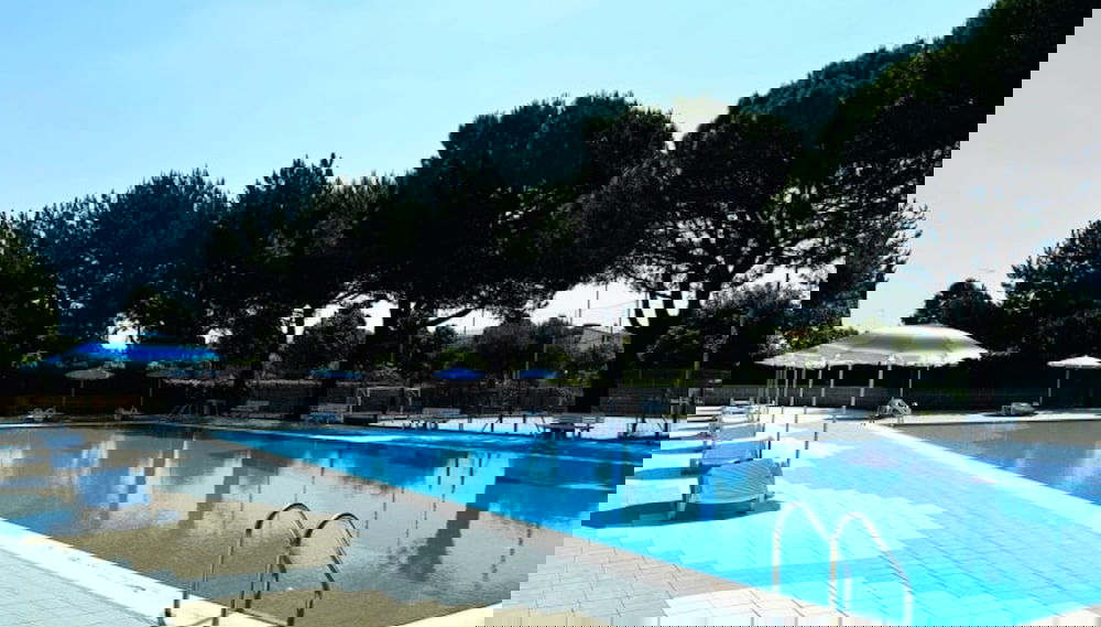 Functional Flat in a Pool Paradise - Foto 1, Imagen principal