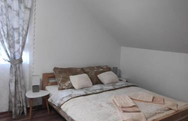 Tesla Coil Apartments - Photo 11