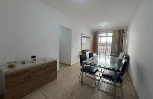 Apartamento enseada 500 metro da praia - Foto 7