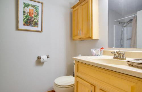 Golf and Unwind Family Home 2 Mi to Covells Beach! - Foto 19