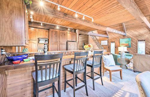 Spacious Syracuse Getaway with Waterfront Deck! - Foto 9