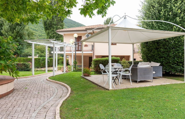 Stunning Holiday Home in Foligno With Sauna - Foto 1