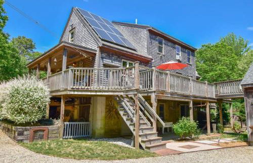 Beautiful Home w Artistic Flair - Foto 34