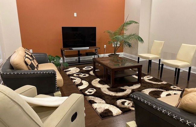 Dazzling Home Next to Beach & Go Station - Foto 26