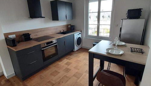 Superbe appartement F2 refait à neuf plein centre - Foto 5
