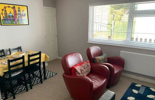 Jurassic Coast Holiday Home - Photo 11