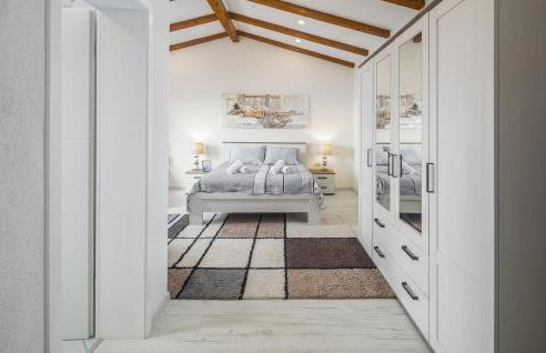 Nice Home In Buzet With Sauna - Photo 36