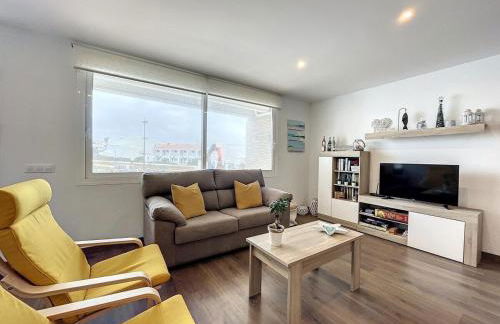 F96 Apartamento ubicado en el corazón de Fornells - Foto 13