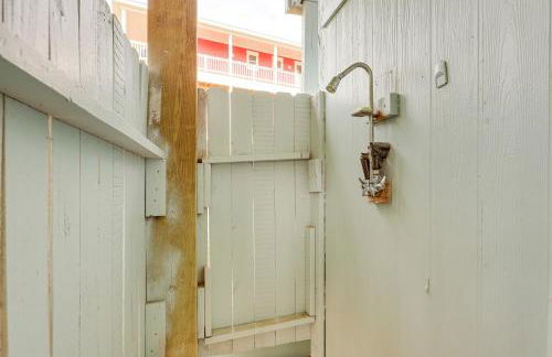 Steps to Galveston Beach Dog-Friendly Gem with Yard - Photo 32