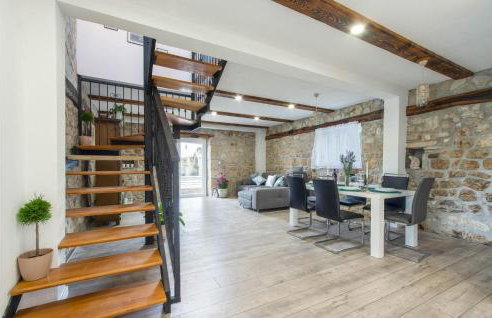 3 Bedroom Cozy Home In Hrvace - Foto 21