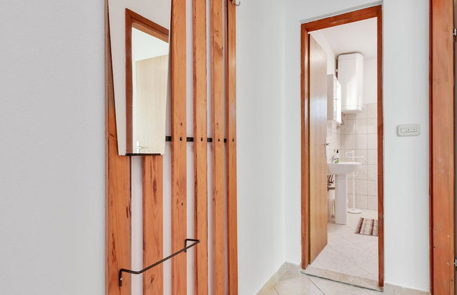 Secluded Apartment in Poreč with Garden - Photo 24