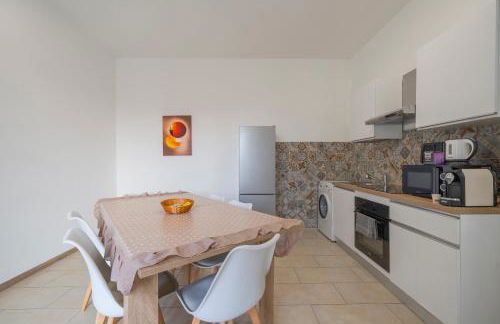 Milano Malpensa 5' - FreePark, Wifi, AC - 3 Suite - Foto 38