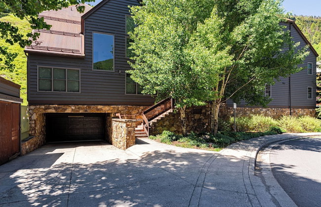 Etta Place 7 by Avantstay Ski In/ Ski Out Unit w/ Striking Views! - Foto 32