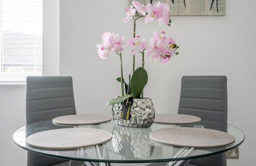 2 Luxurious Apartments with Free Parking near Chelmsford City - Foto 36