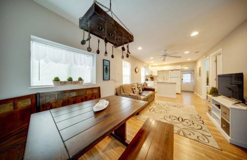 GOTL strip cottage Walk to the beach - Foto 1